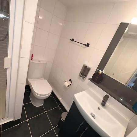 The White Lion Hotel, Church Road, Yate Bs37 5Bg Self-Check-In Free Parking Habitación foto